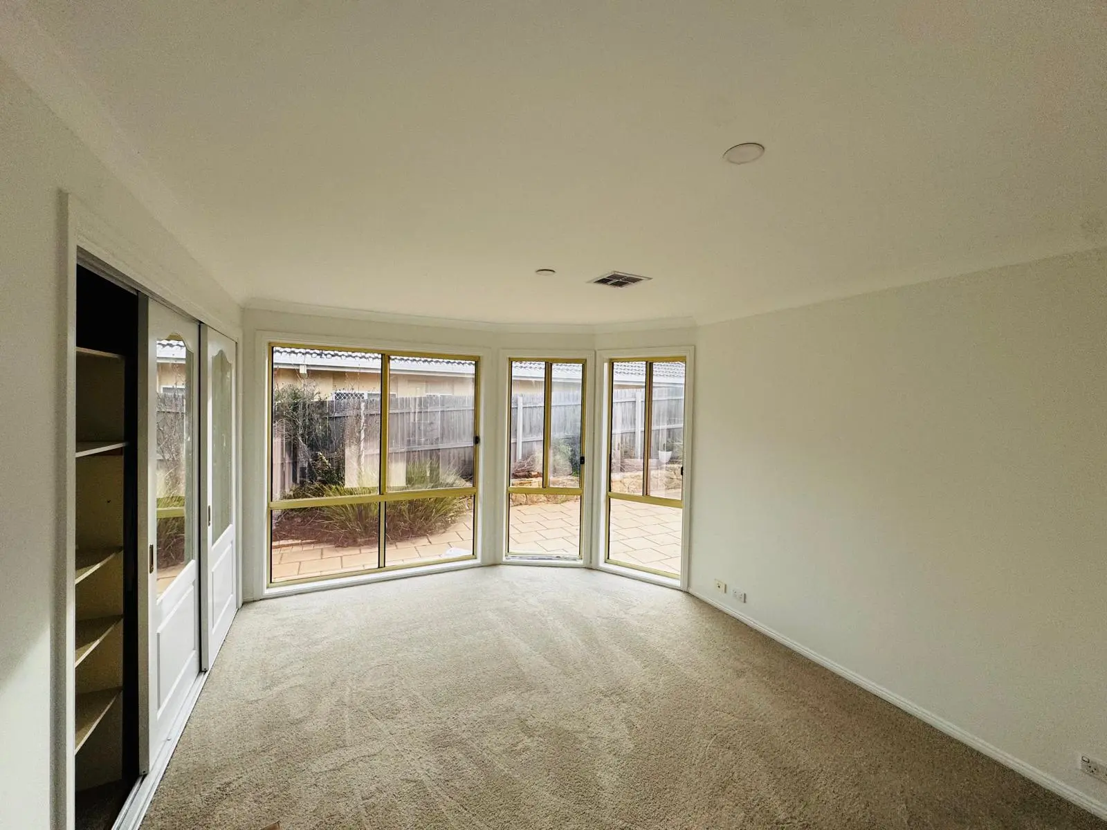 Master Bedroom Interior Painting Ngunnawal, Canberra